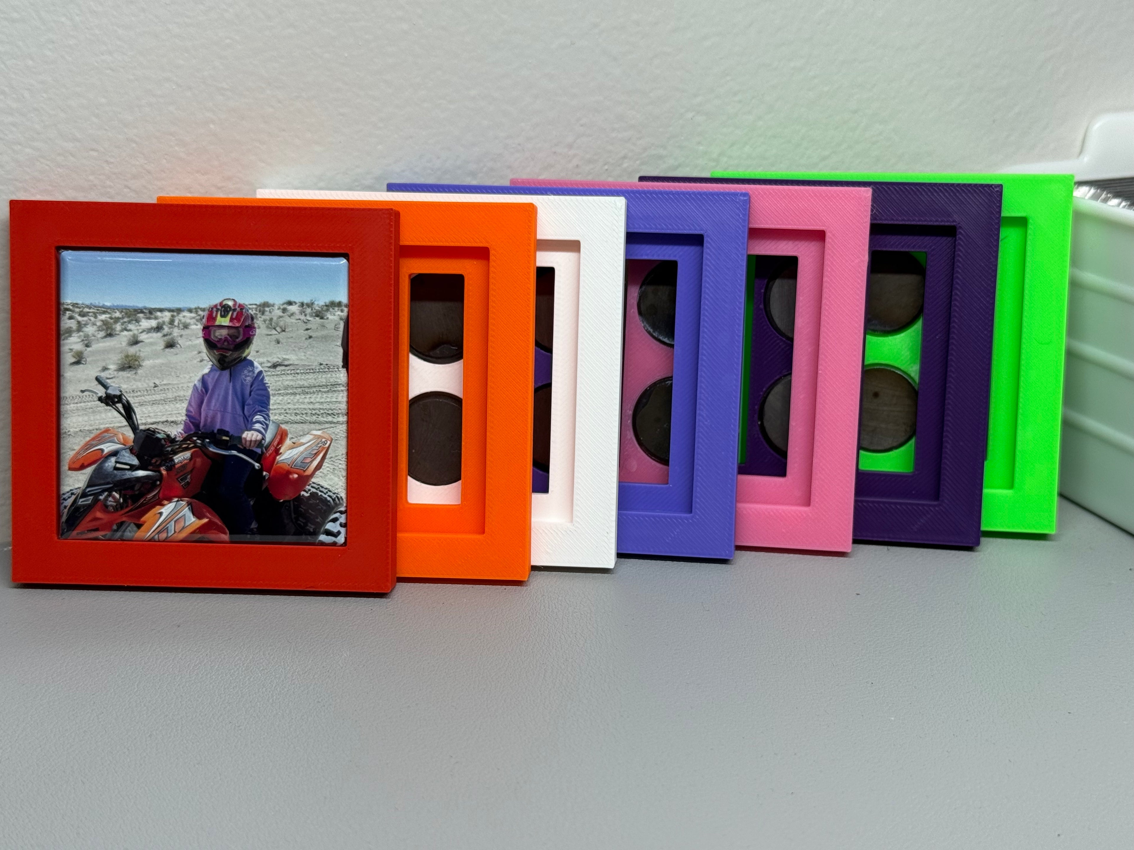 Square Magnet Frame